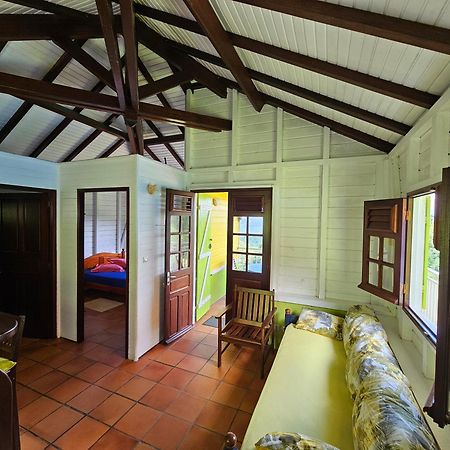 Fond-Saint-Denis Le Hameau Du Morne Des Cadetsヴィラ エクステリア 写真