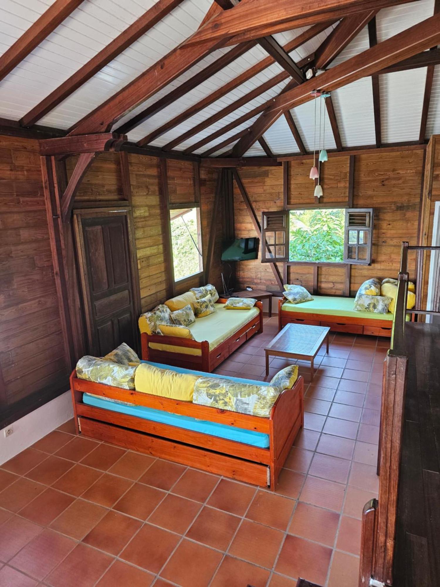 Fond-Saint-Denis Le Hameau Du Morne Des Cadetsヴィラ エクステリア 写真